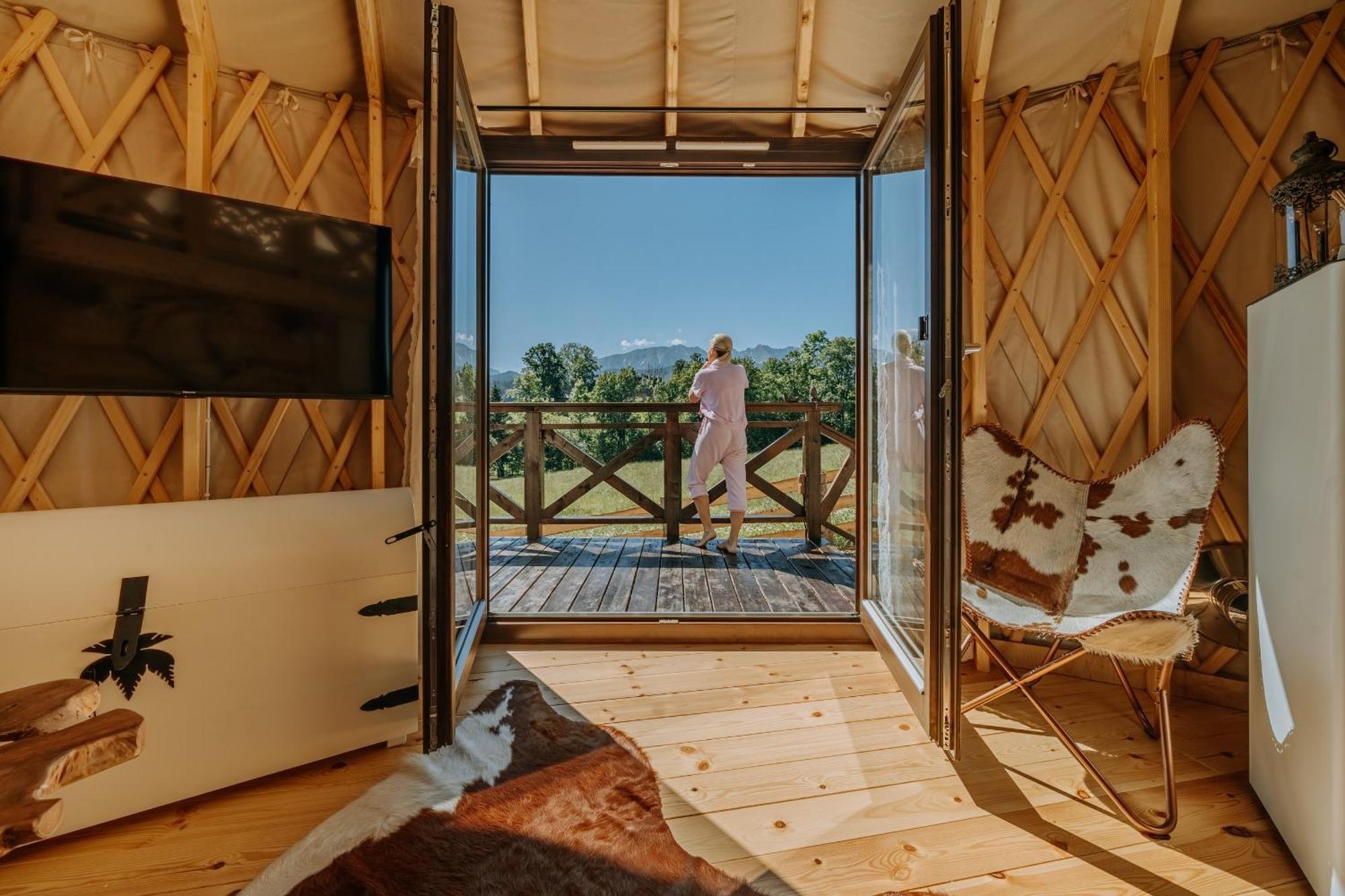 Jurta Na Wypasie - Luksusowy Namiot Z Widokiem Na Gory - Jacuzzi, Sauna, Split Ac, Private, Star View ซาโกปาเน ภายนอก รูปภาพ