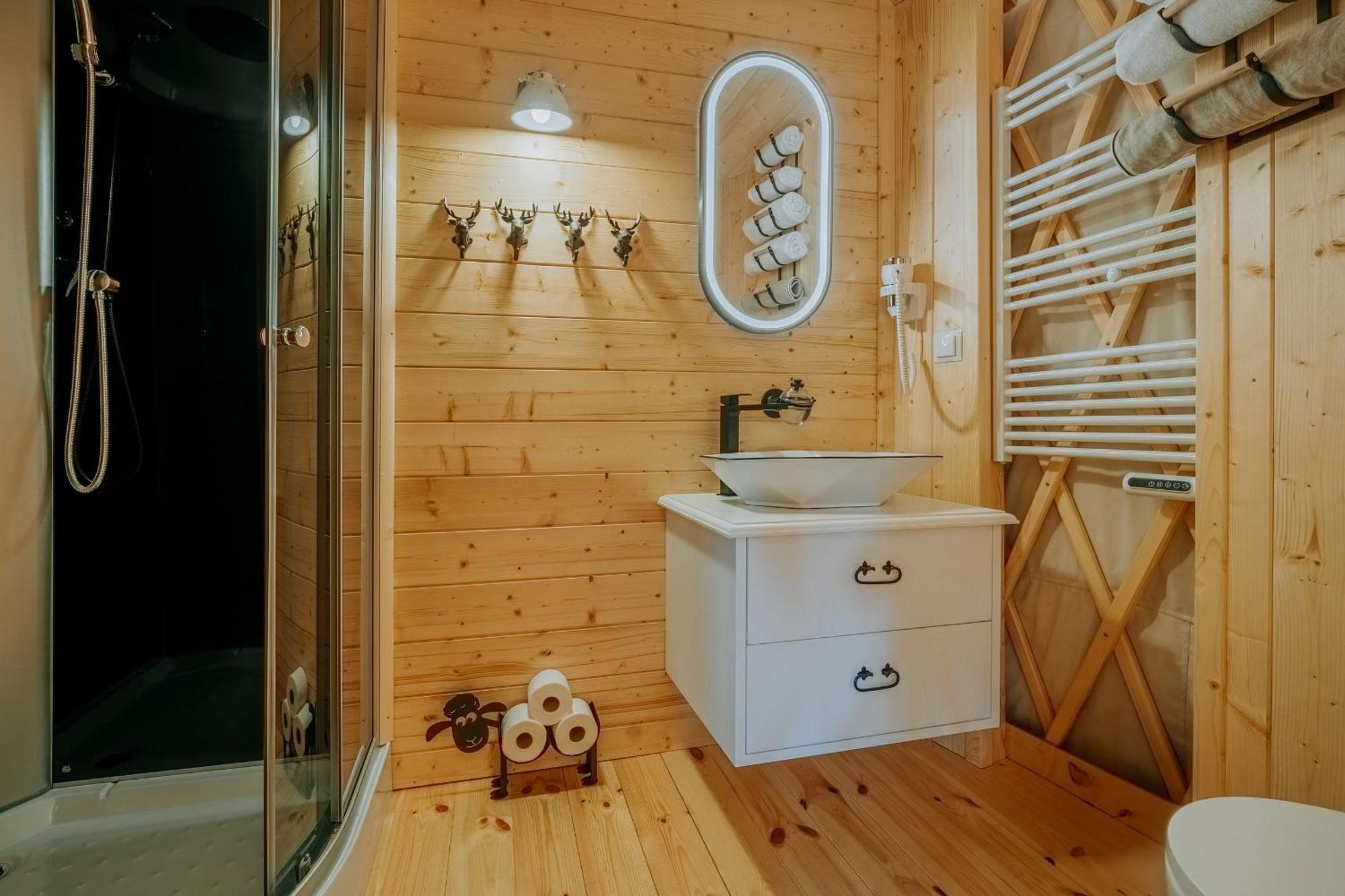Jurta Na Wypasie - Luksusowy Namiot Z Widokiem Na Gory - Jacuzzi, Sauna, Split Ac, Private, Star View ซาโกปาเน ภายนอก รูปภาพ