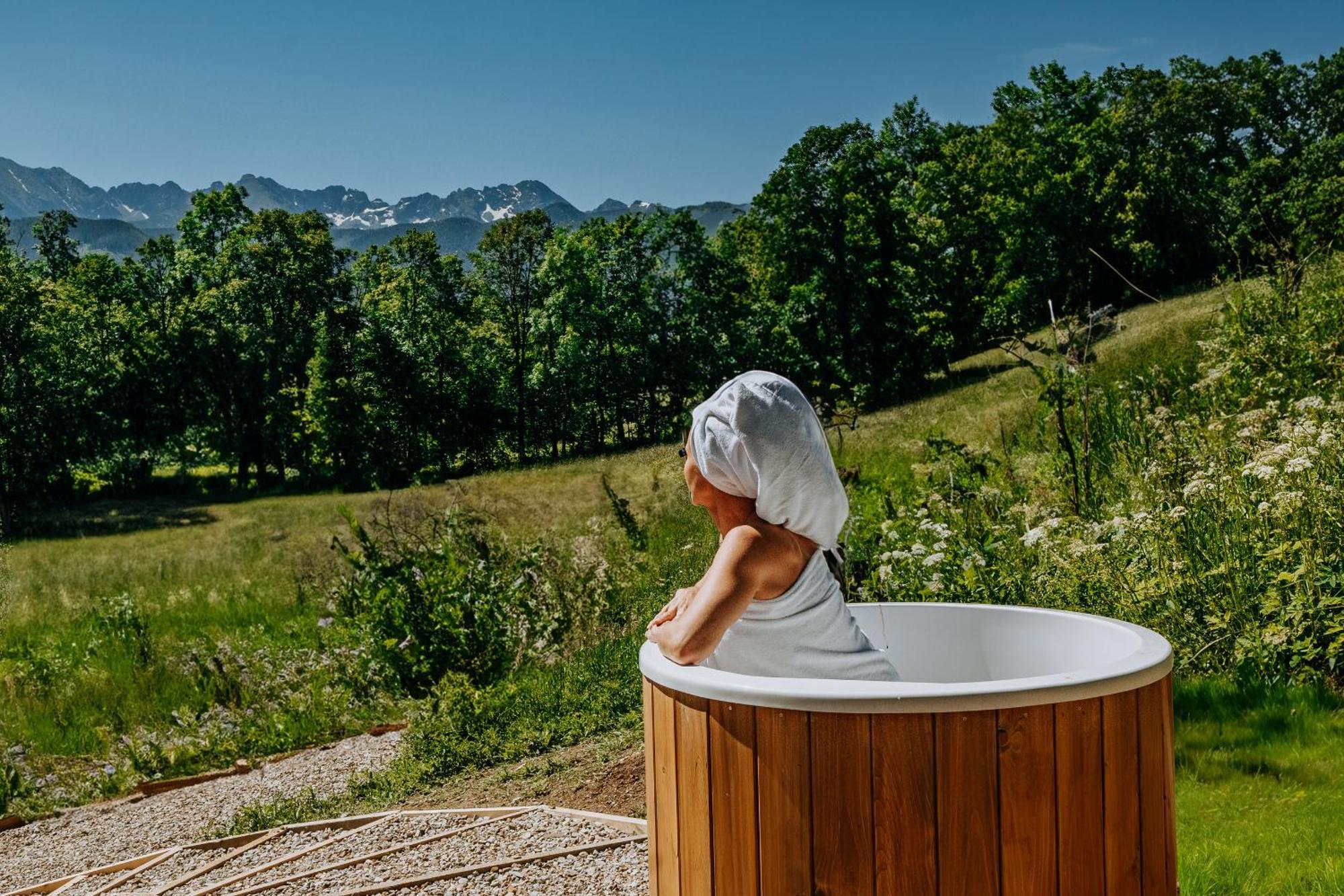 Jurta Na Wypasie - Luksusowy Namiot Z Widokiem Na Gory - Jacuzzi, Sauna, Split Ac, Private, Star View ซาโกปาเน ภายนอก รูปภาพ