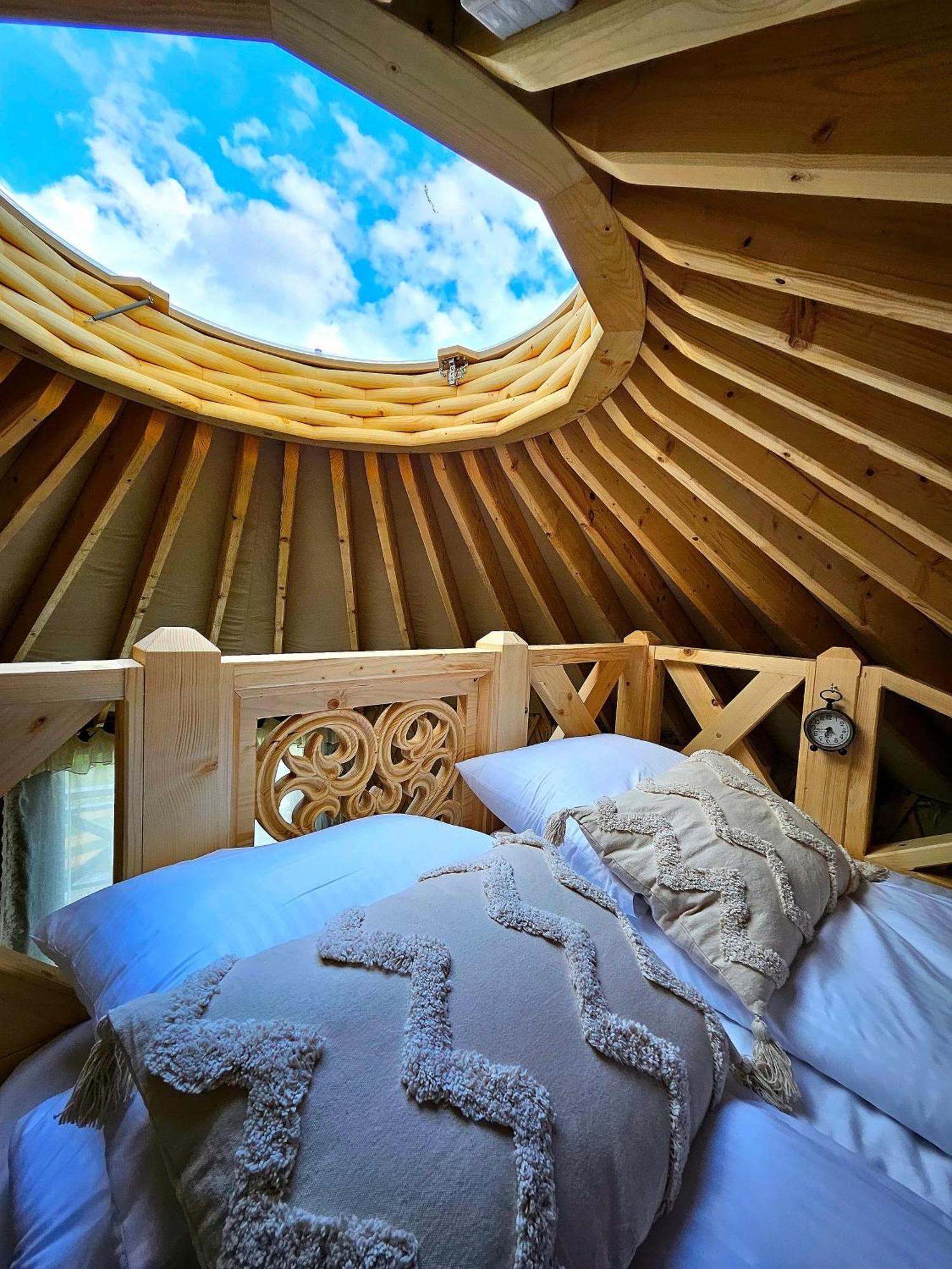 Jurta Na Wypasie - Luksusowy Namiot Z Widokiem Na Gory - Jacuzzi, Sauna, Split Ac, Private, Star View ซาโกปาเน ภายนอก รูปภาพ